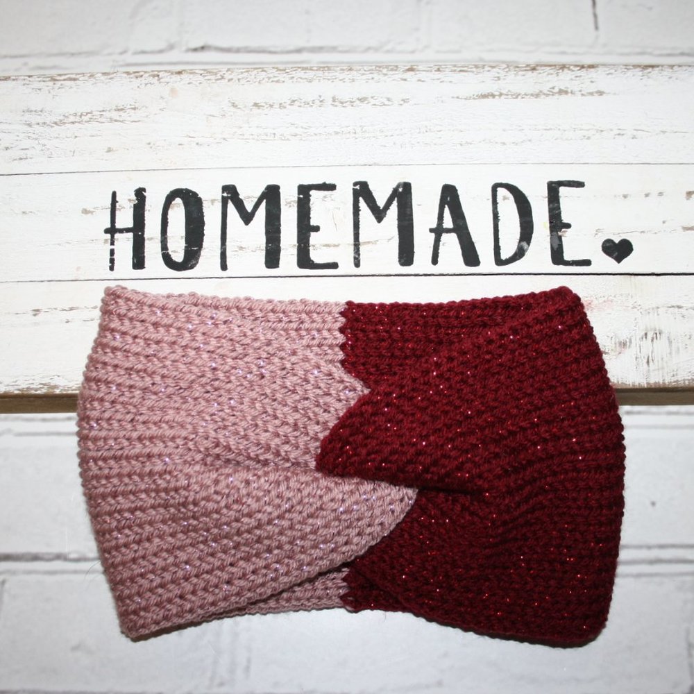 💖🍷 Glittery Red & Pink Knit Headband – Handmade · One Size
